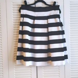 NY&Co size L black/white